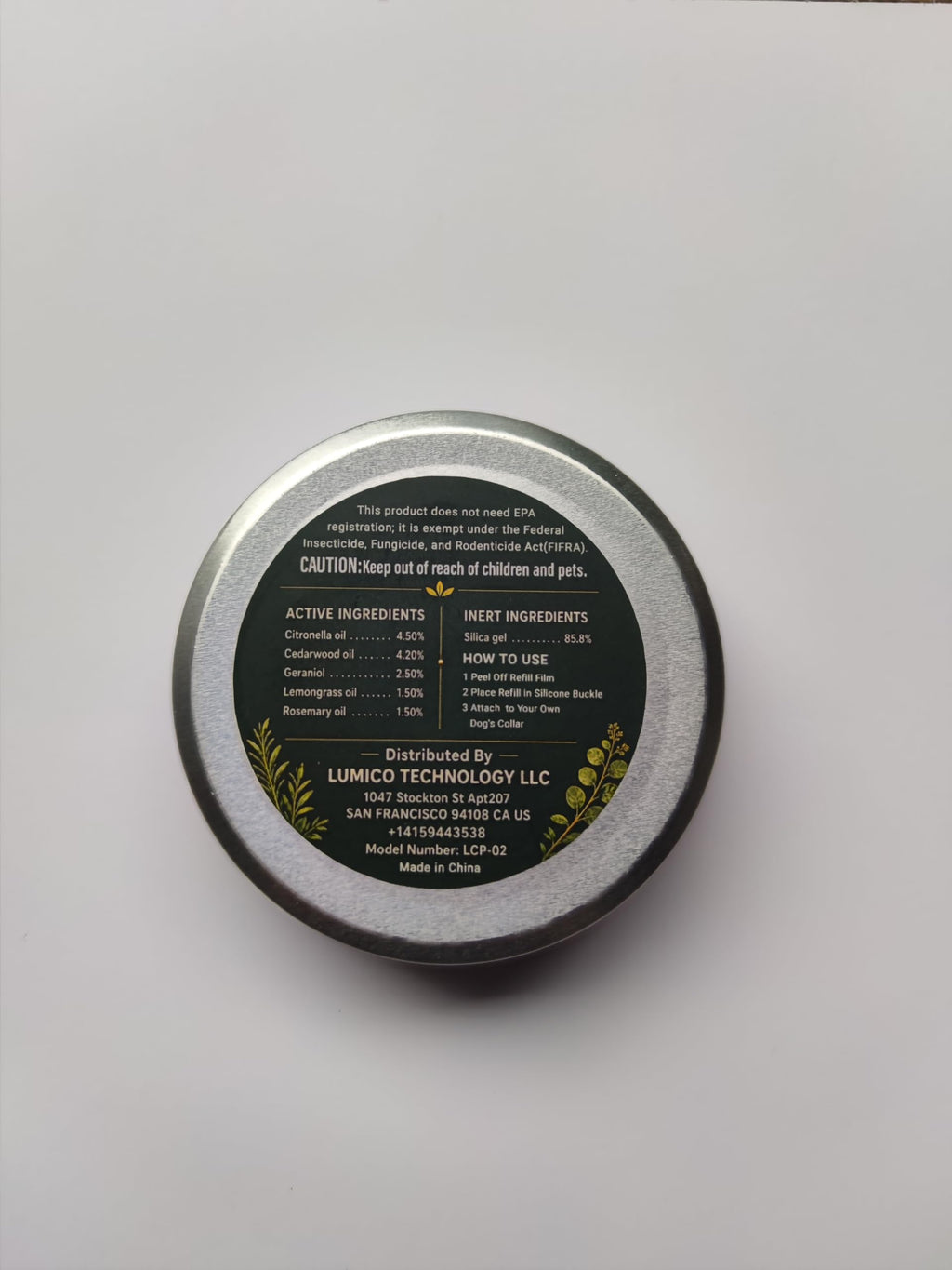 Flea and Tick Prevention Pendant for Dogs with 2 Pendants and 6 Refills T485