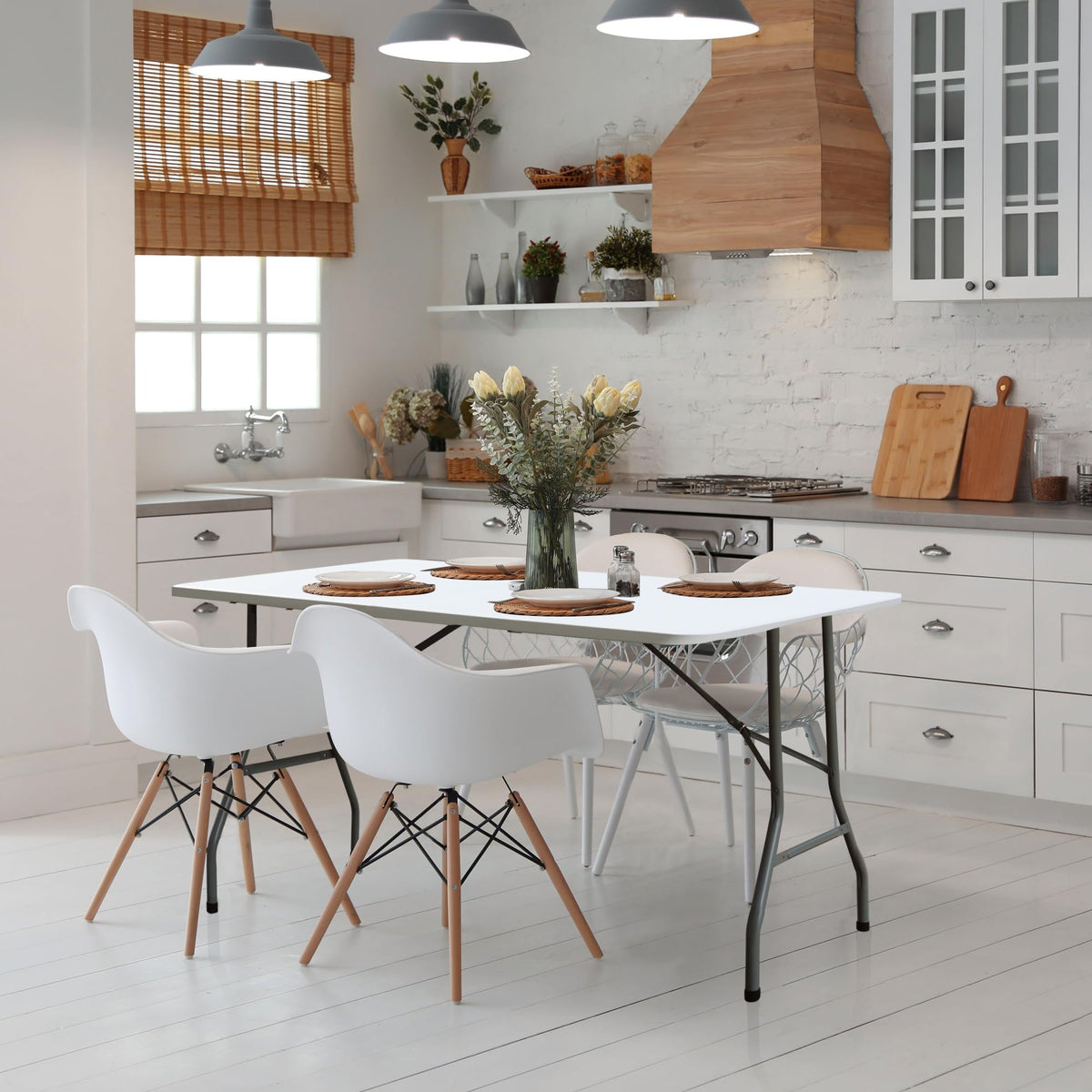 White 6FT Foldable Plastic Table L518916
