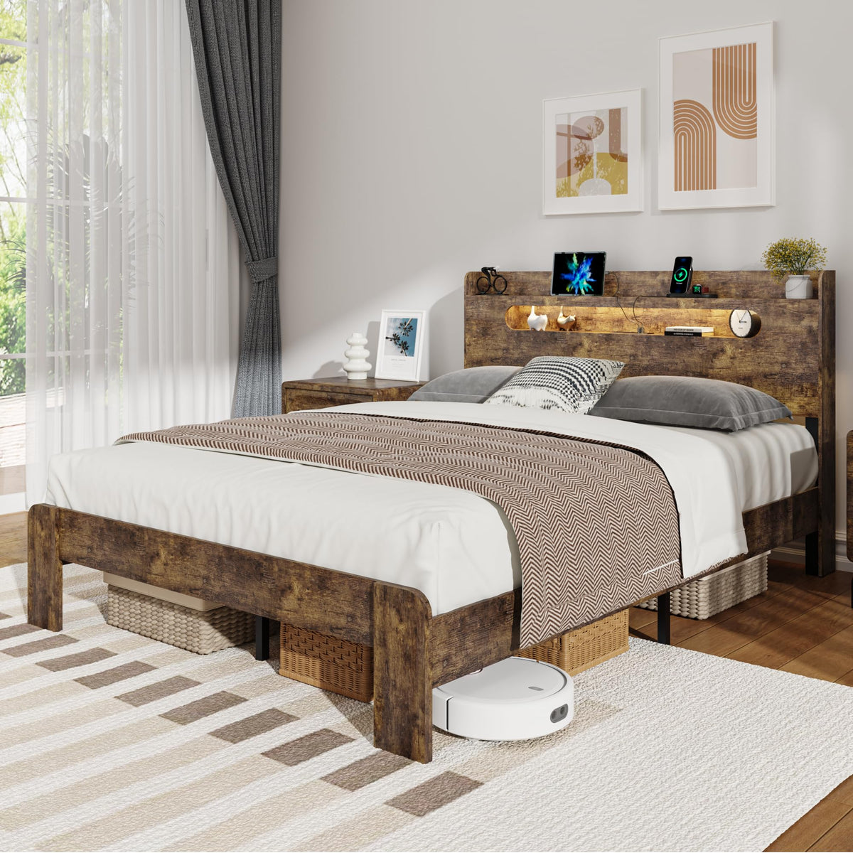 Queen Size Wood Bed Frame with Storage Headboard F931